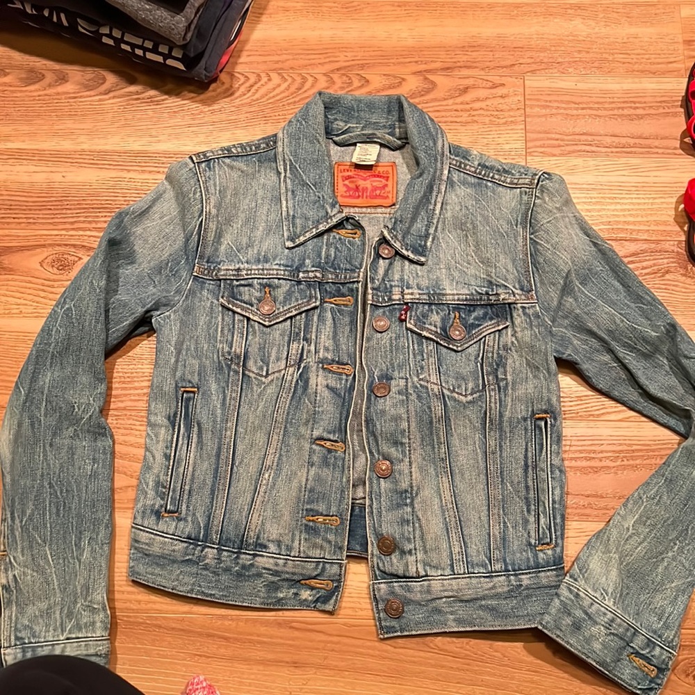 2010 collection Women’s Levi Denim Jacket